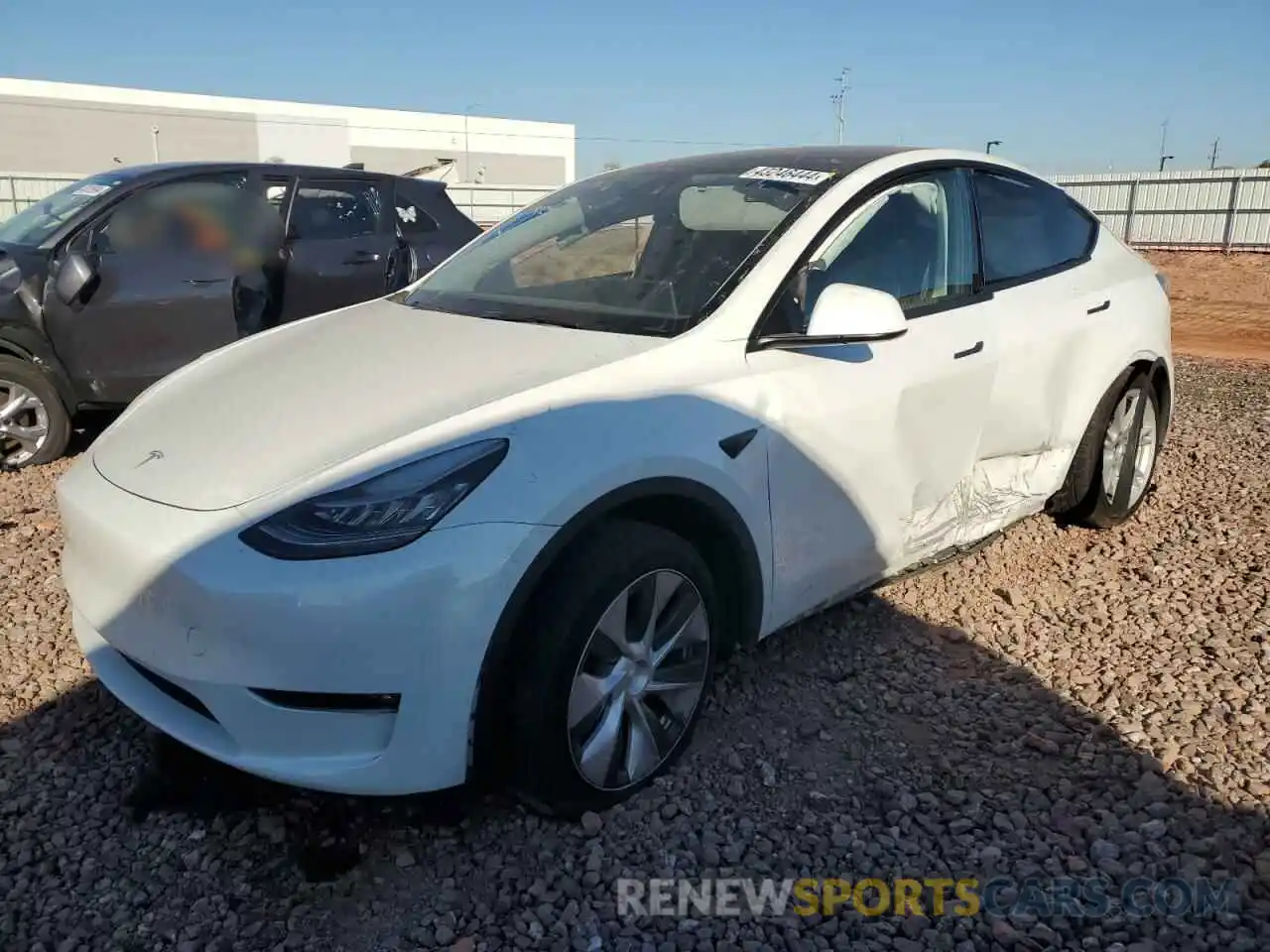 1 Photograph of a damaged car 7SAYGAEE9NF404712 TESLA MODEL Y 2022