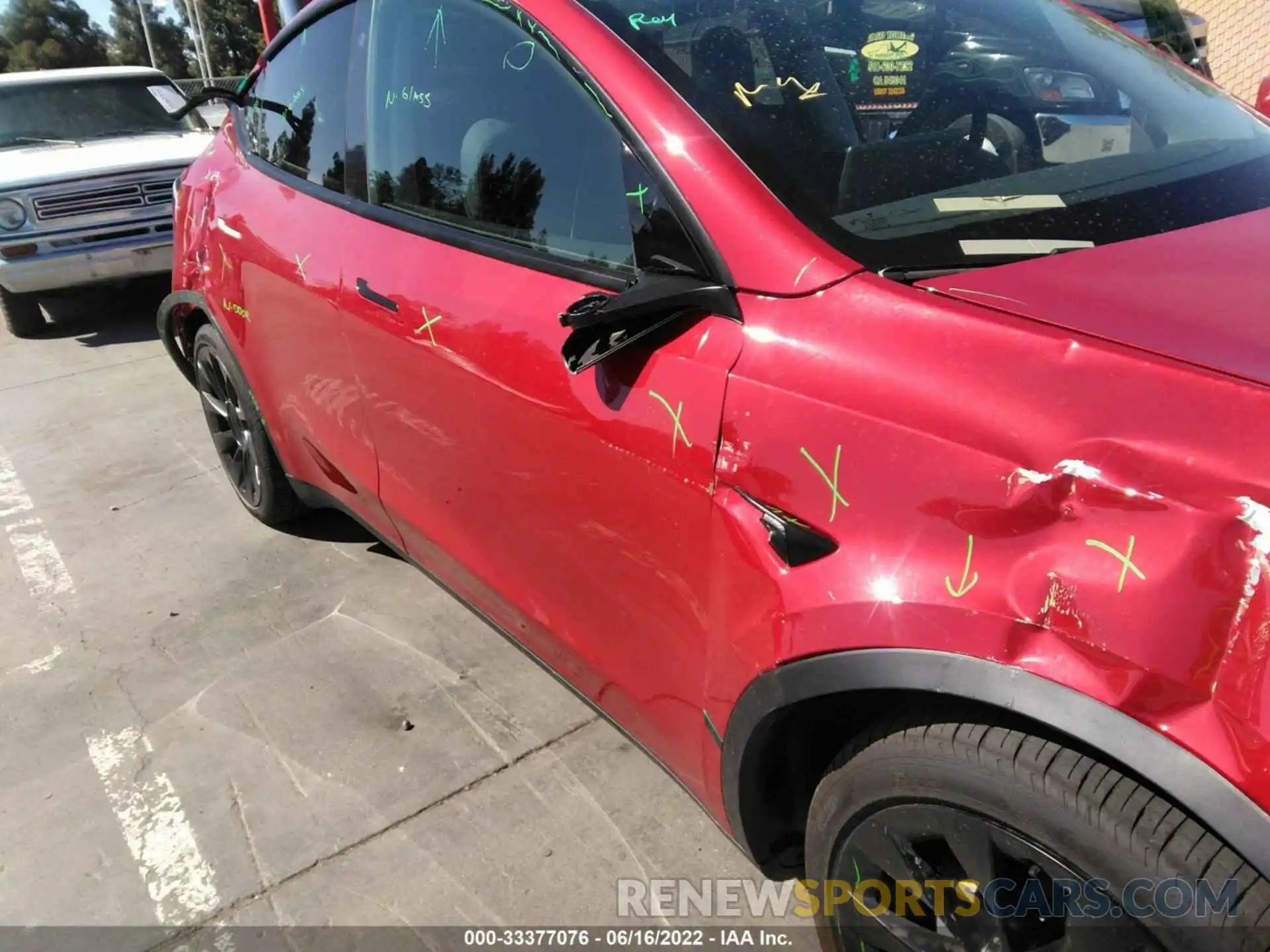 6 Photograph of a damaged car 7SAYGAEEXNF415069 TESLA MODEL Y 2022