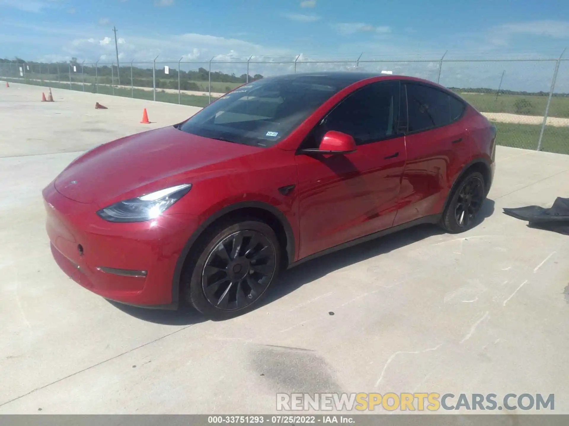 2 Фотография поврежденного автомобиля 7SAYGDEE0NF318979 TESLA MODEL Y 2022