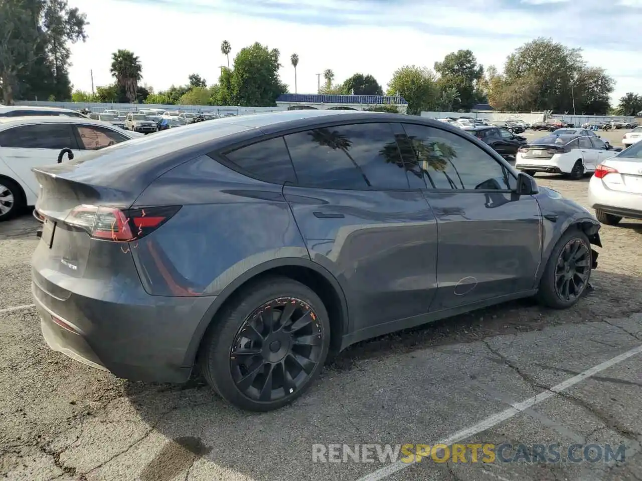 3 Photograph of a damaged car 7SAYGDEE0NF367048 TESLA MODEL Y 2022