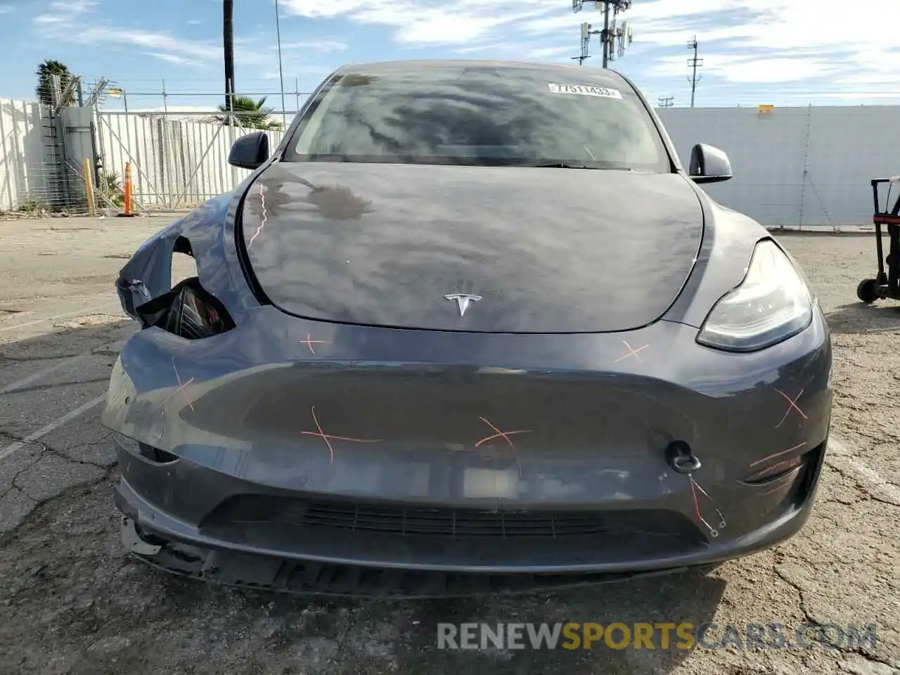 5 Photograph of a damaged car 7SAYGDEE0NF367048 TESLA MODEL Y 2022