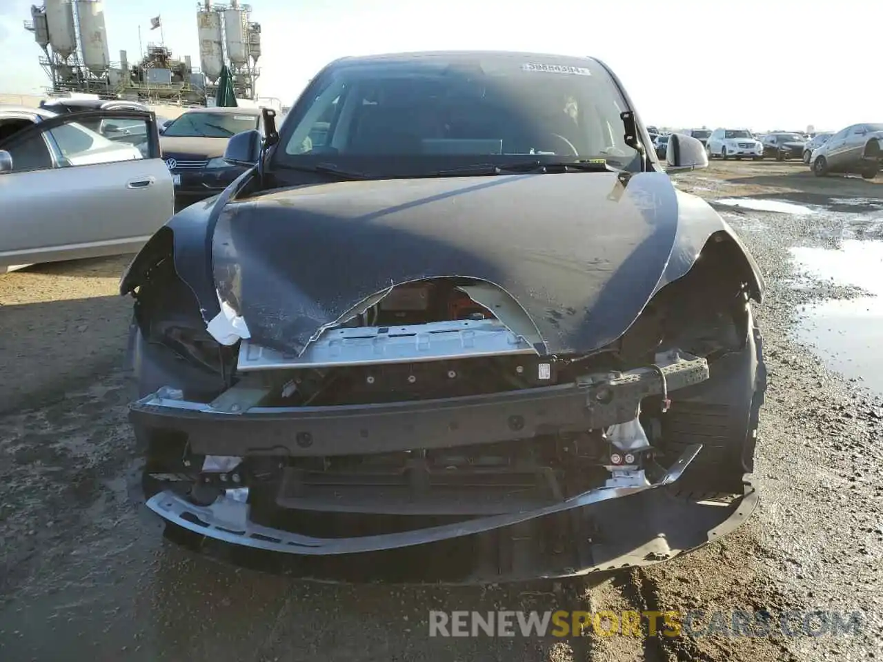 5 Photograph of a damaged car 7SAYGDEE0NF375747 TESLA MODEL Y 2022