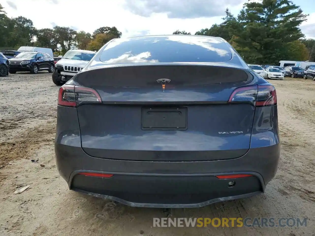 6 Photograph of a damaged car 7SAYGDEE0NF438619 TESLA MODEL Y 2022