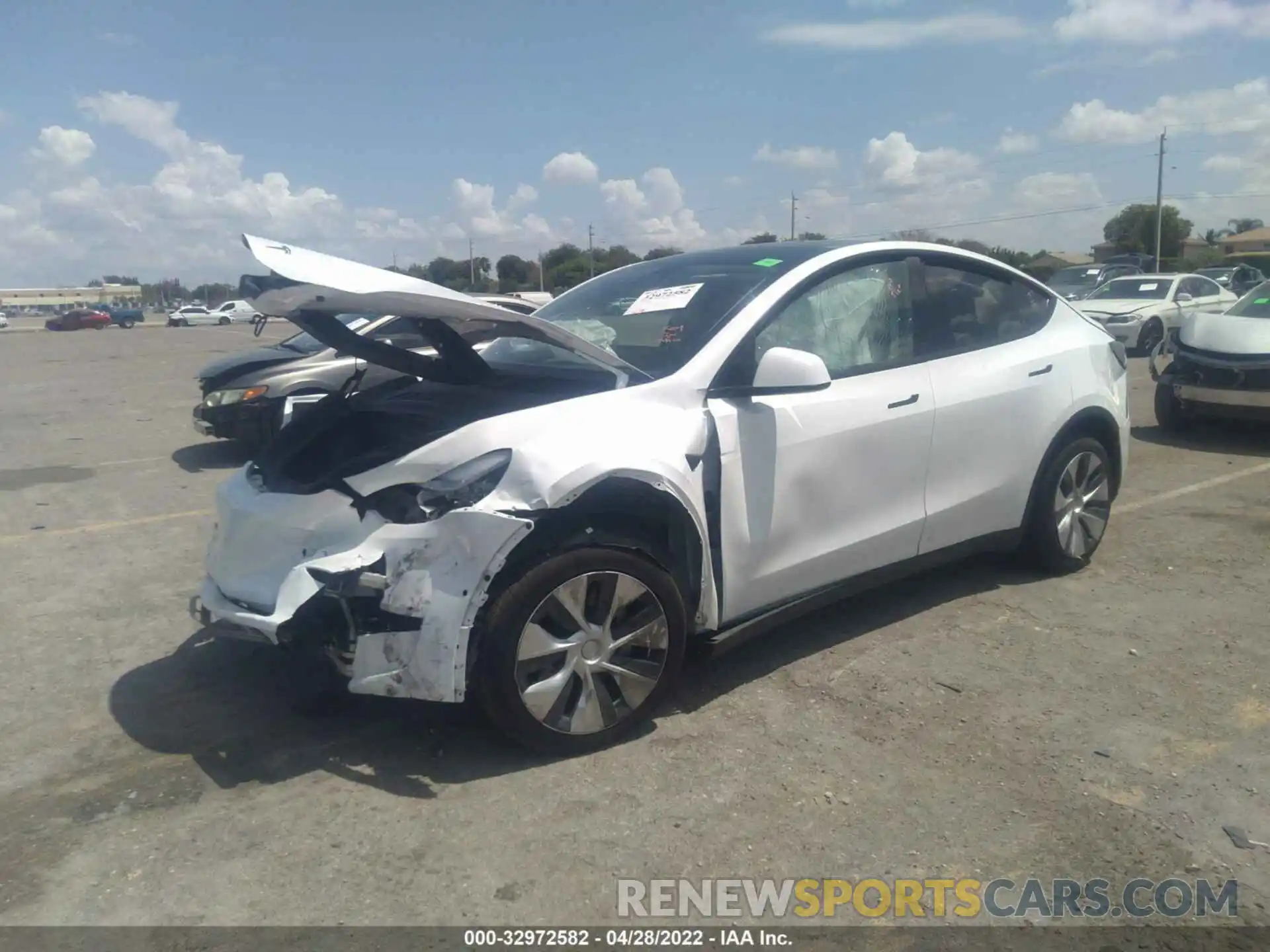 2 Photograph of a damaged car 7SAYGDEE1NF354597 TESLA MODEL Y 2022