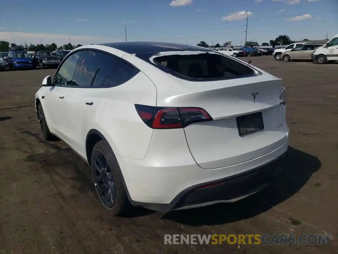 3 Photograph of a damaged car 7SAYGDEE1NF386532 TESLA MODEL Y 2022