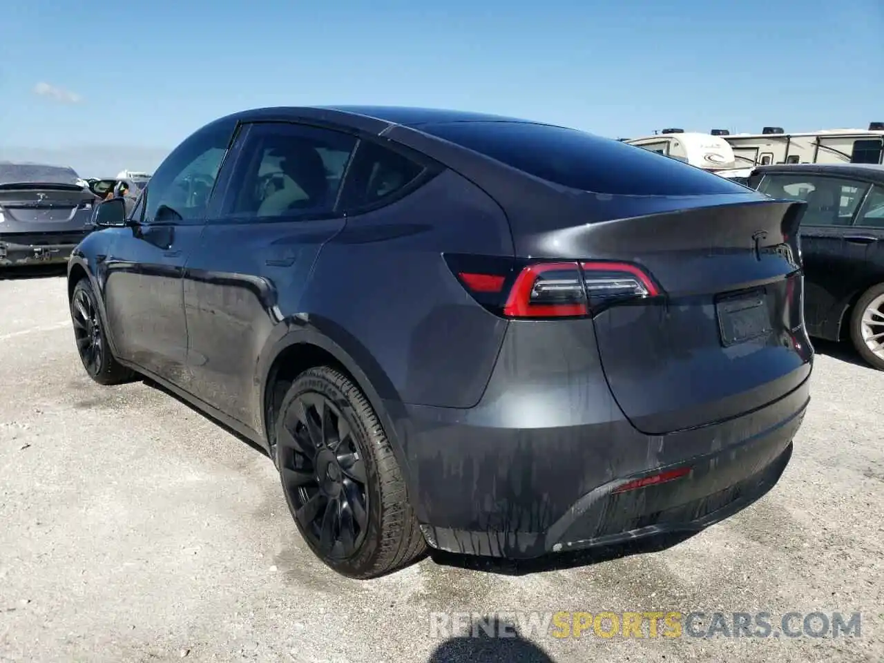 3 Photograph of a damaged car 7SAYGDEE1NF418279 TESLA MODEL Y 2022