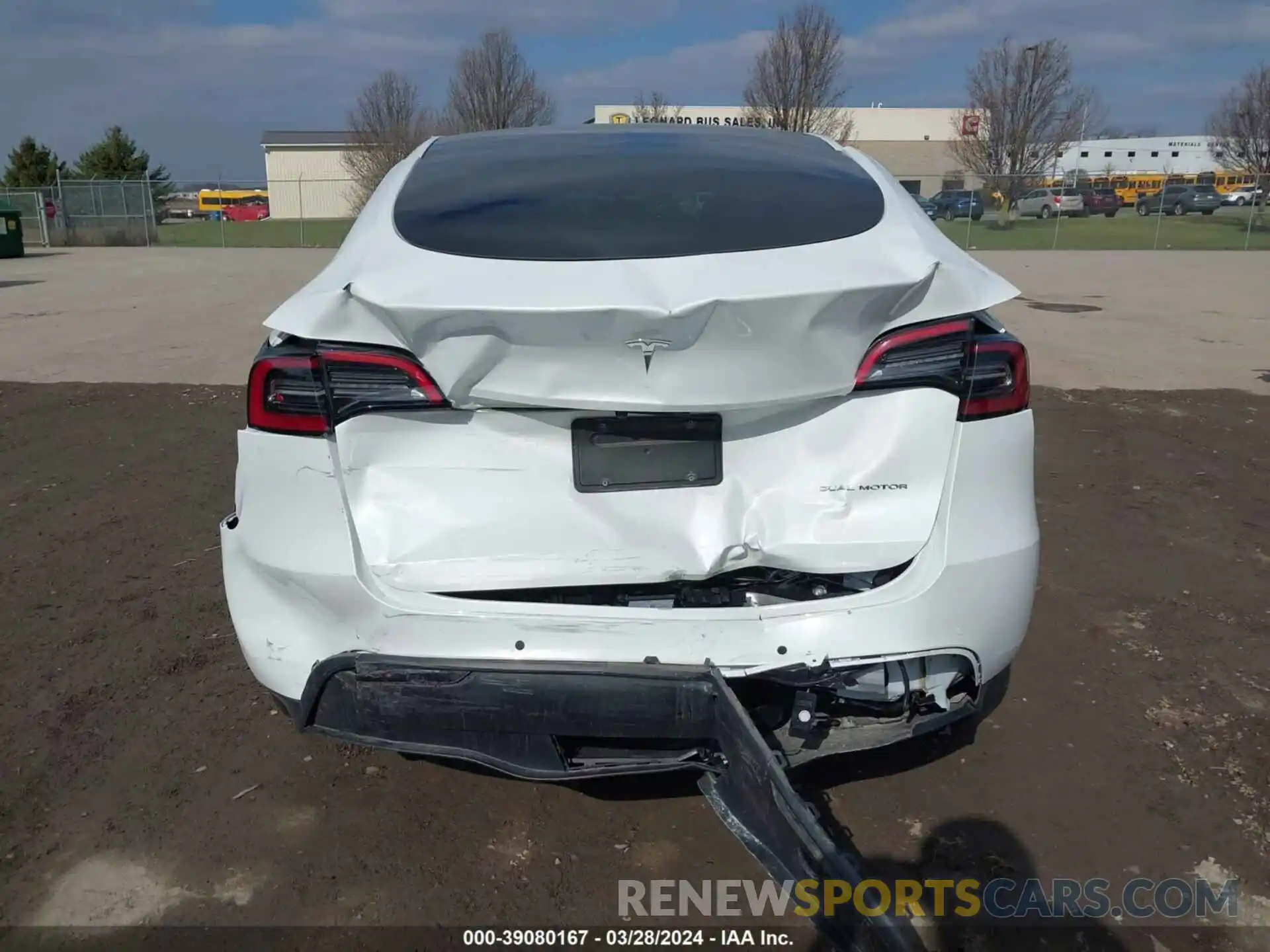 16 Photograph of a damaged car 7SAYGDEE1NF419206 TESLA MODEL Y 2022