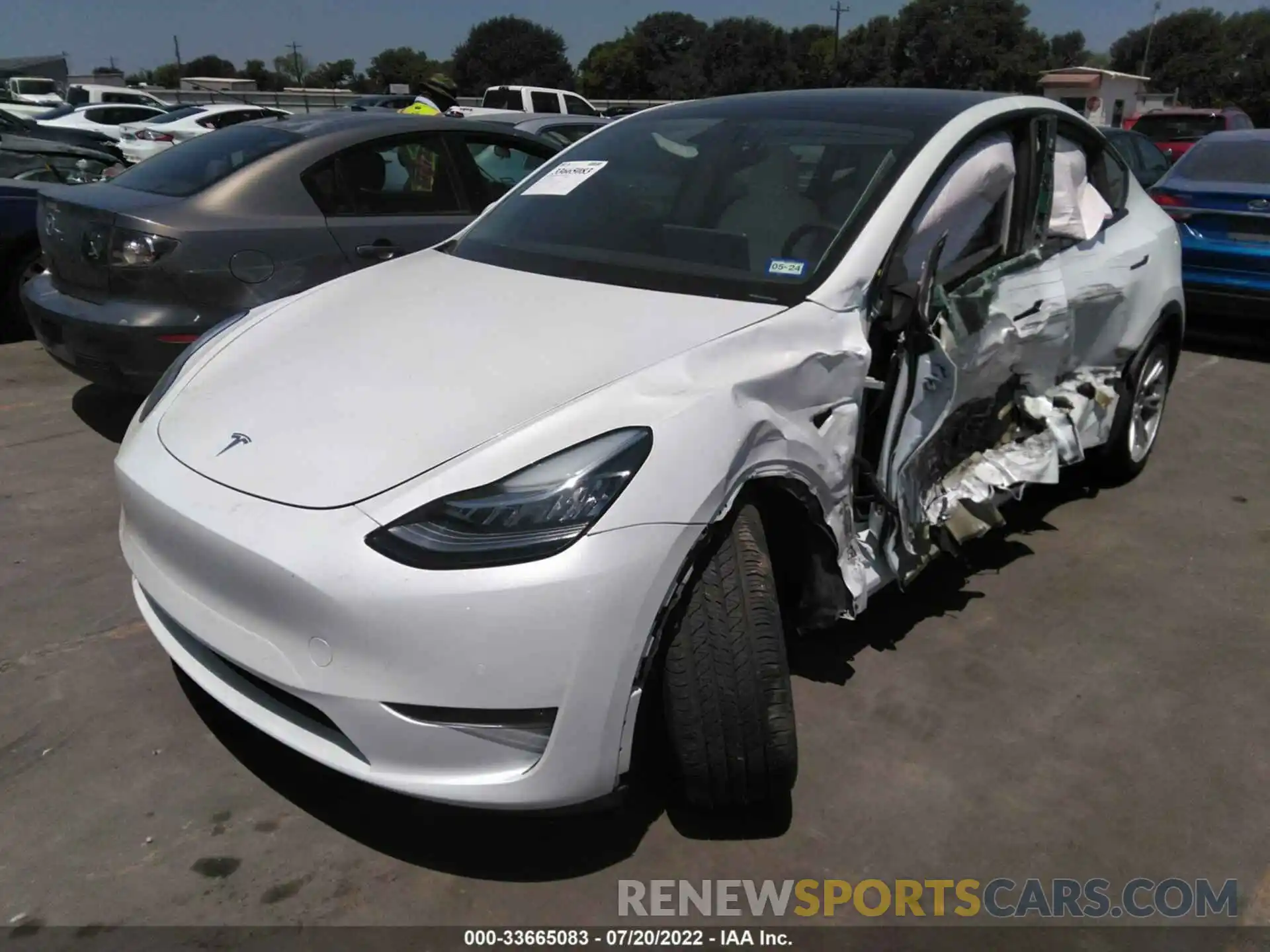 2 Photograph of a damaged car 7SAYGDEE1NF425989 TESLA MODEL Y 2022