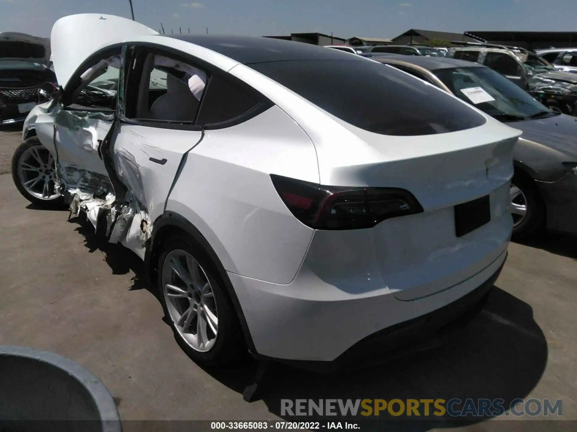 3 Photograph of a damaged car 7SAYGDEE1NF425989 TESLA MODEL Y 2022