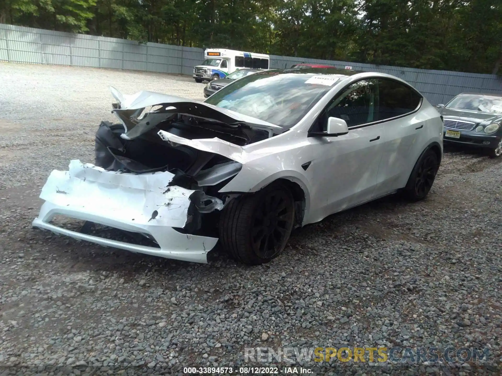 2 Photograph of a damaged car 7SAYGDEE1NF435843 TESLA MODEL Y 2022