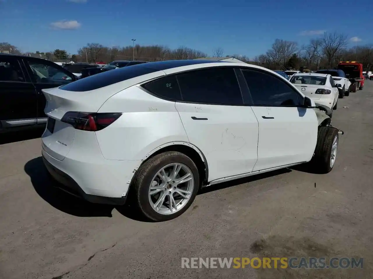 3 Photograph of a damaged car 7SAYGDEE1NF535909 TESLA MODEL Y 2022