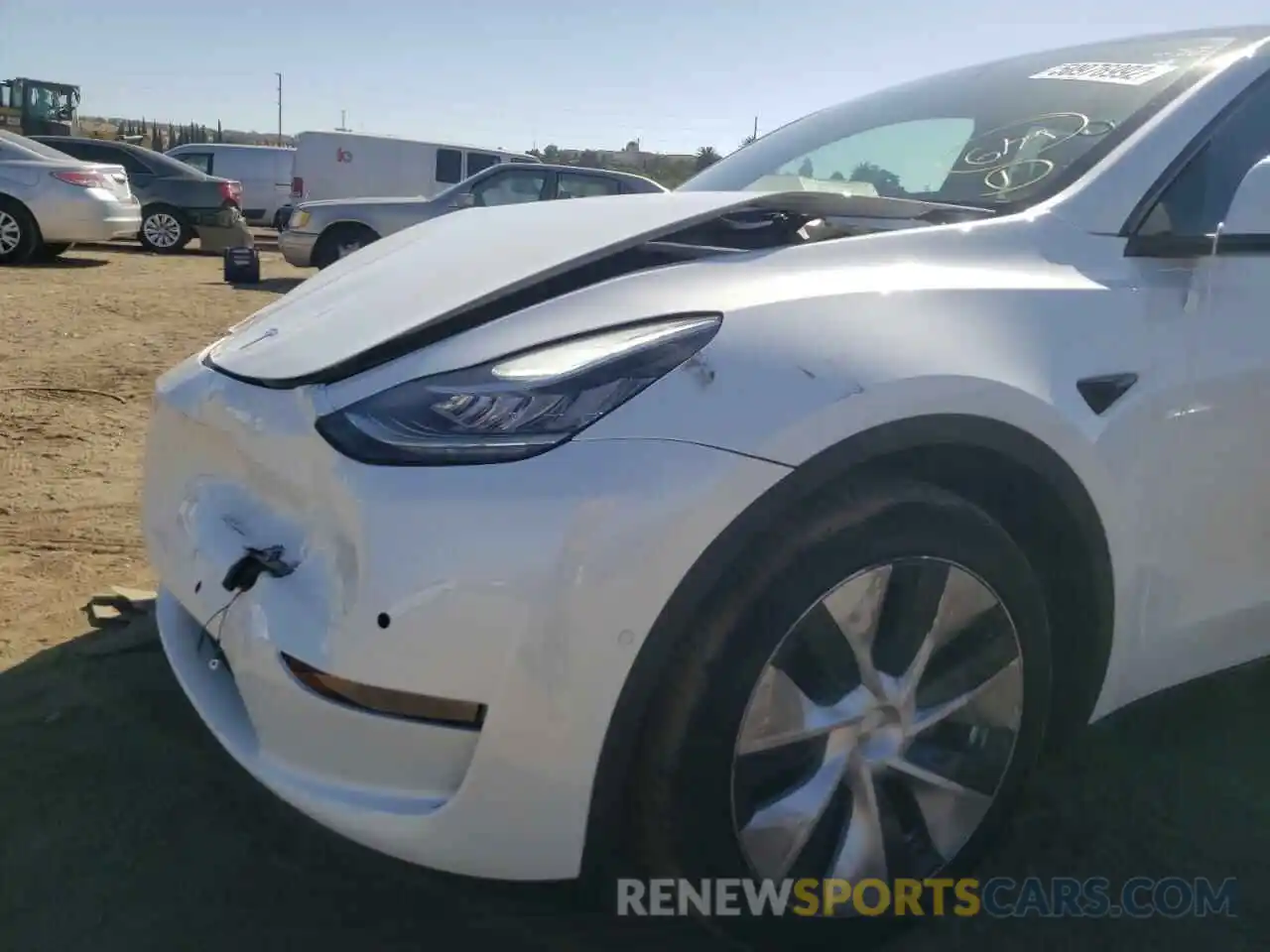 9 Photograph of a damaged car 7SAYGDEE2NF321611 TESLA MODEL Y 2022