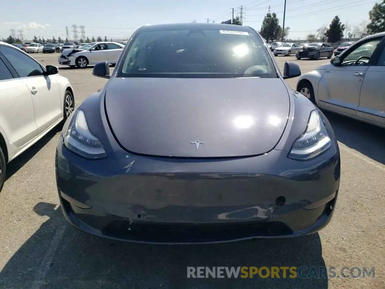 5 Photograph of a damaged car 7SAYGDEE2NF323469 TESLA MODEL Y 2022