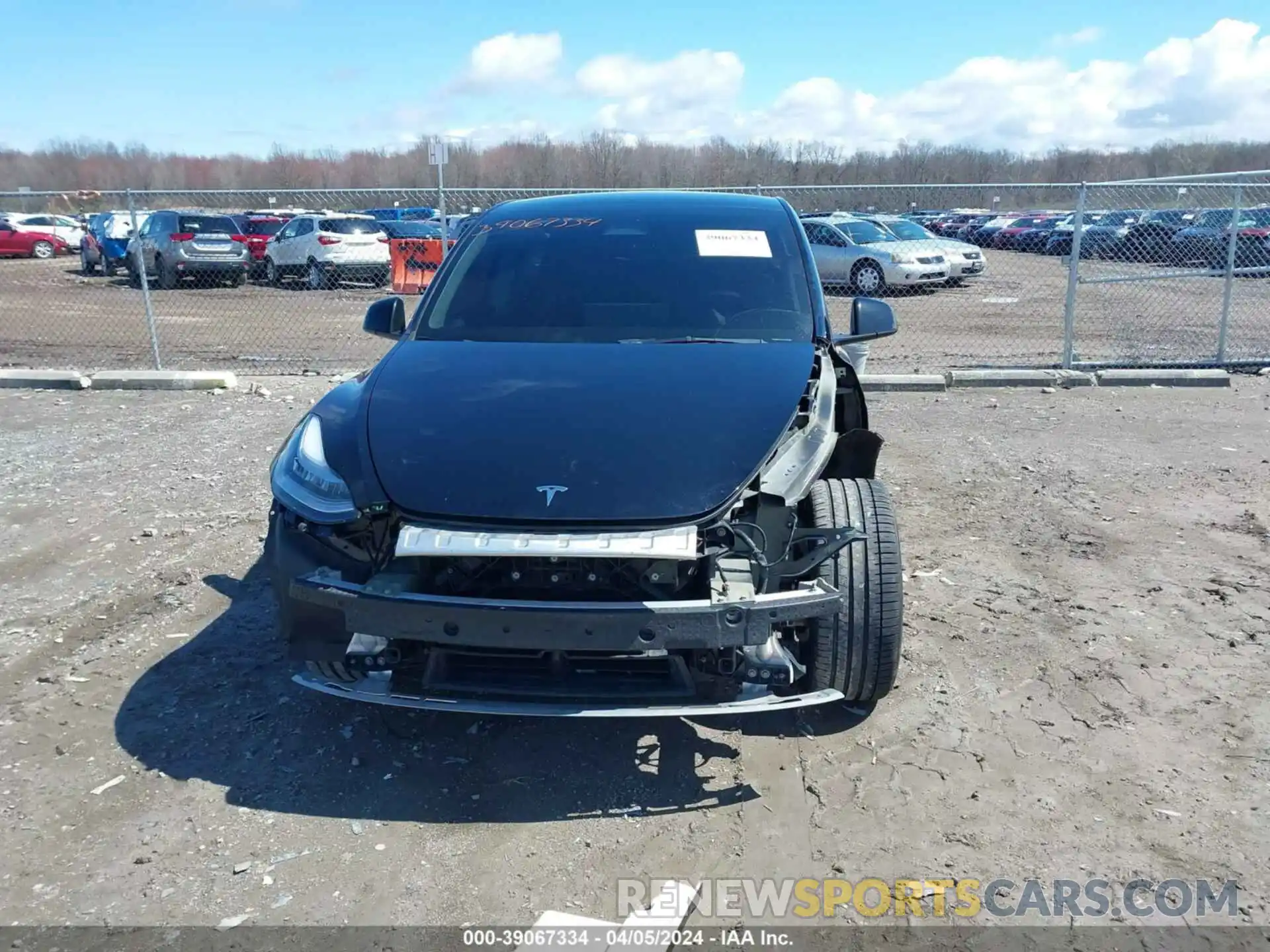 13 Photograph of a damaged car 7SAYGDEE2NF480936 TESLA MODEL Y 2022