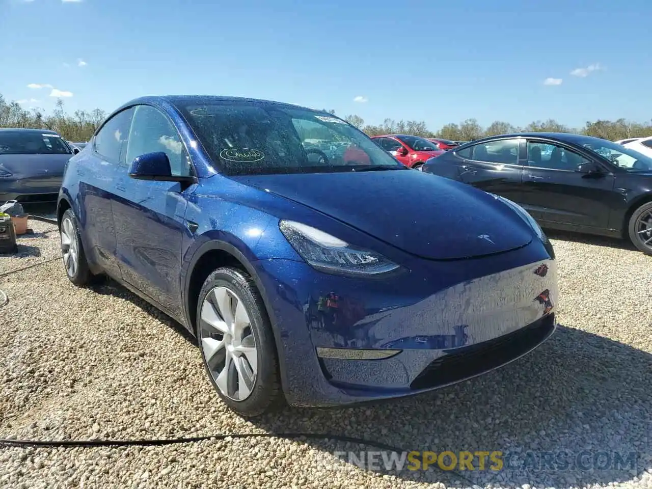 1 Photograph of a damaged car 7SAYGDEE3NA004739 TESLA MODEL Y 2022