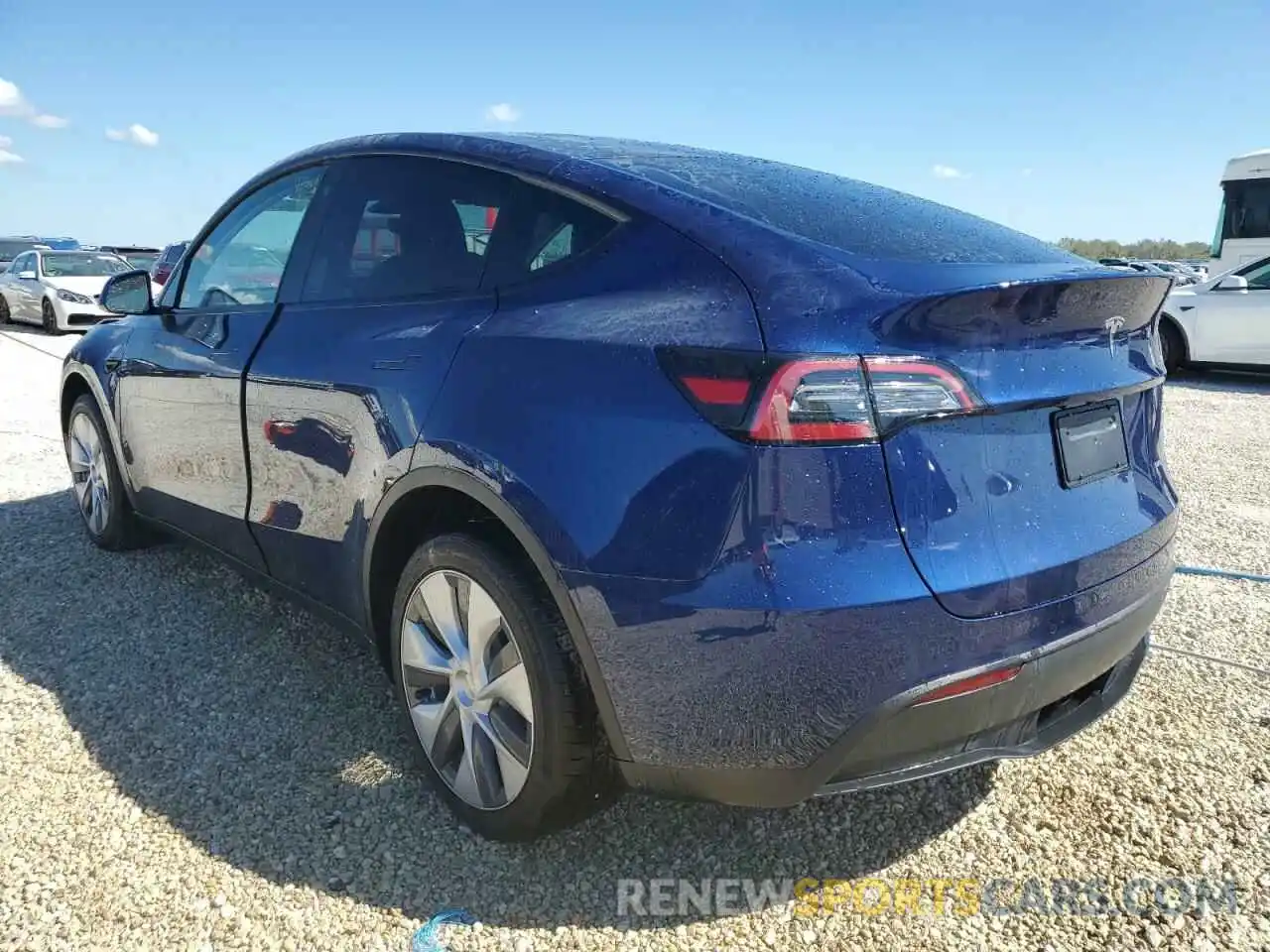 3 Photograph of a damaged car 7SAYGDEE3NA004739 TESLA MODEL Y 2022