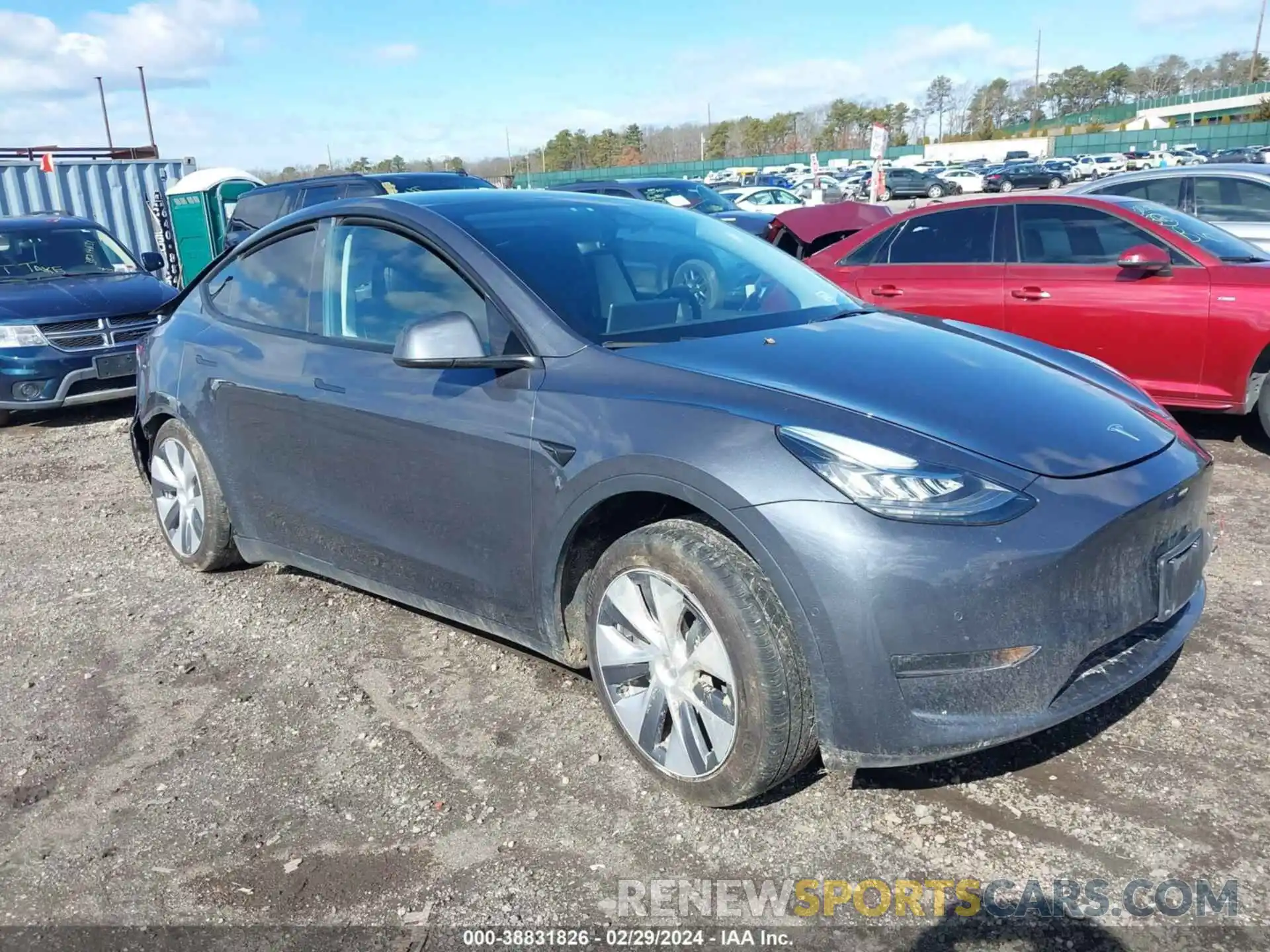 1 Photograph of a damaged car 7SAYGDEE3NA009763 TESLA MODEL Y 2022