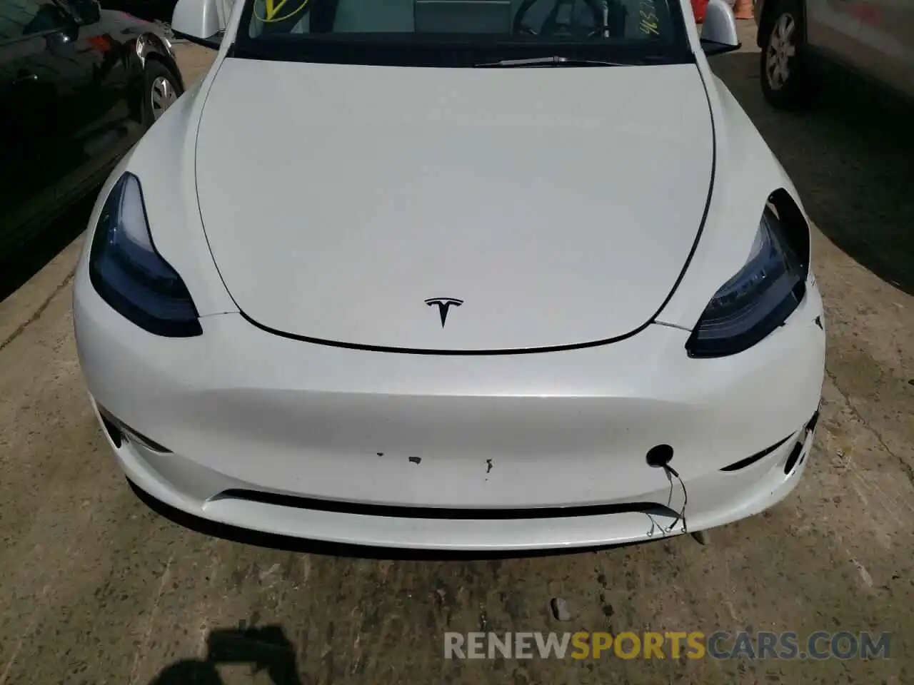 7 Photograph of a damaged car 7SAYGDEE3NF320032 TESLA MODEL Y 2022