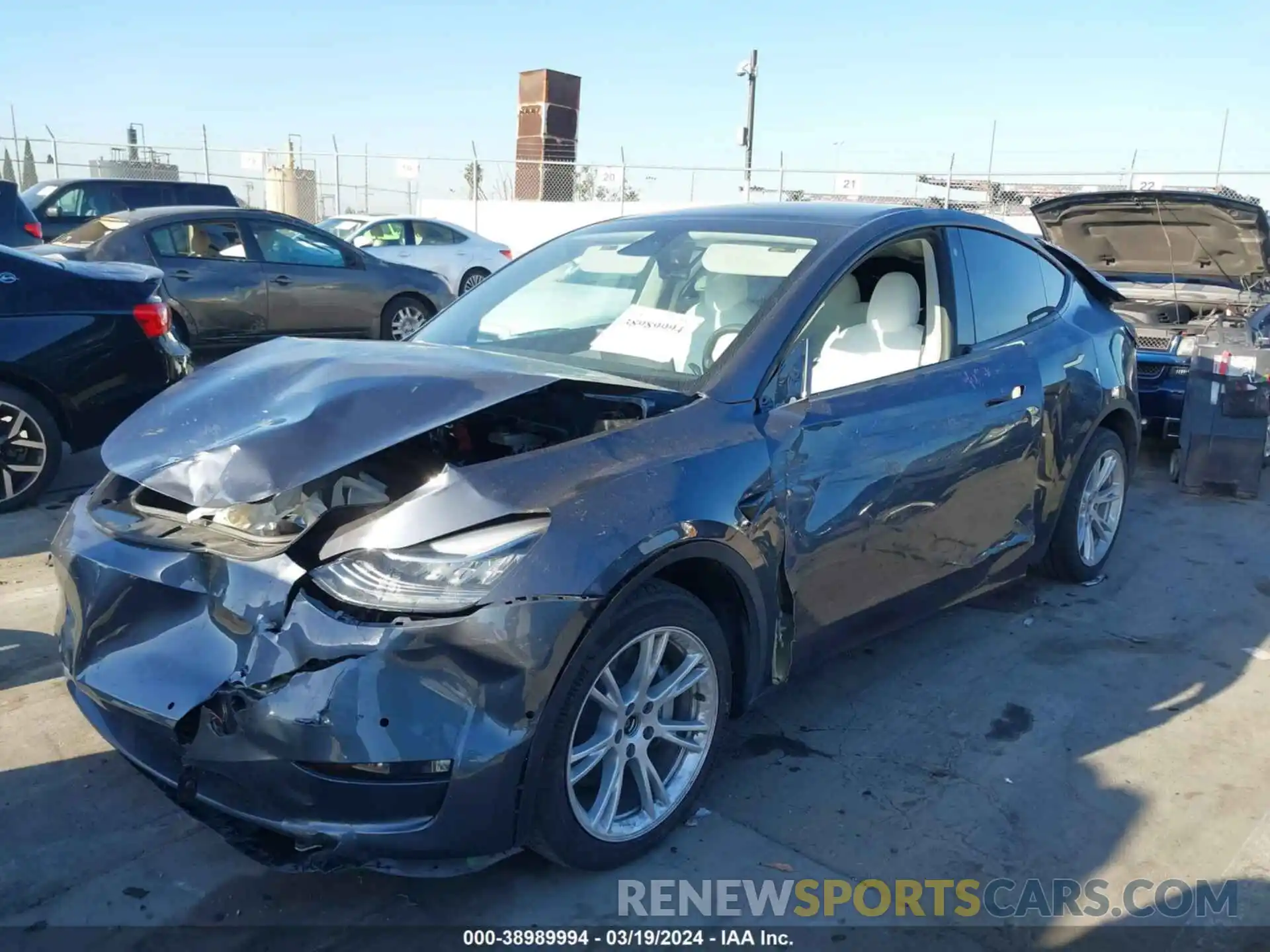 2 Photograph of a damaged car 7SAYGDEE3NF409650 TESLA MODEL Y 2022