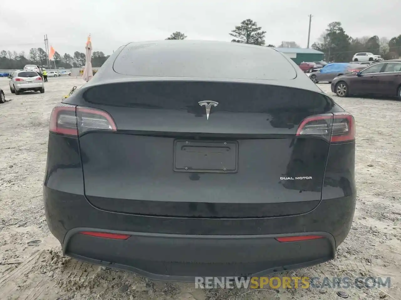 6 Photograph of a damaged car 7SAYGDEE3NF453034 TESLA MODEL Y 2022