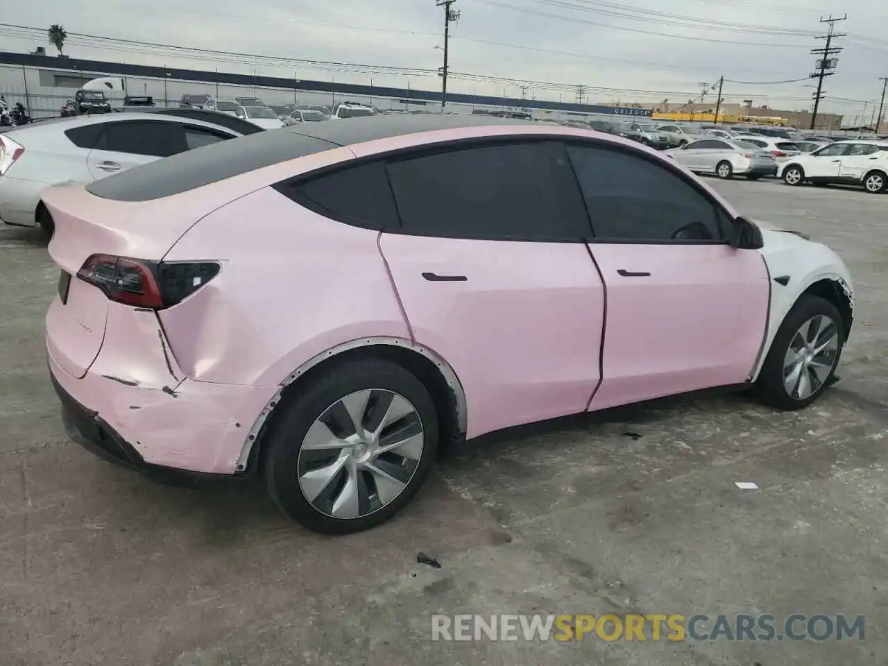 3 Photograph of a damaged car 7SAYGDEE4NF315017 TESLA MODEL Y 2022