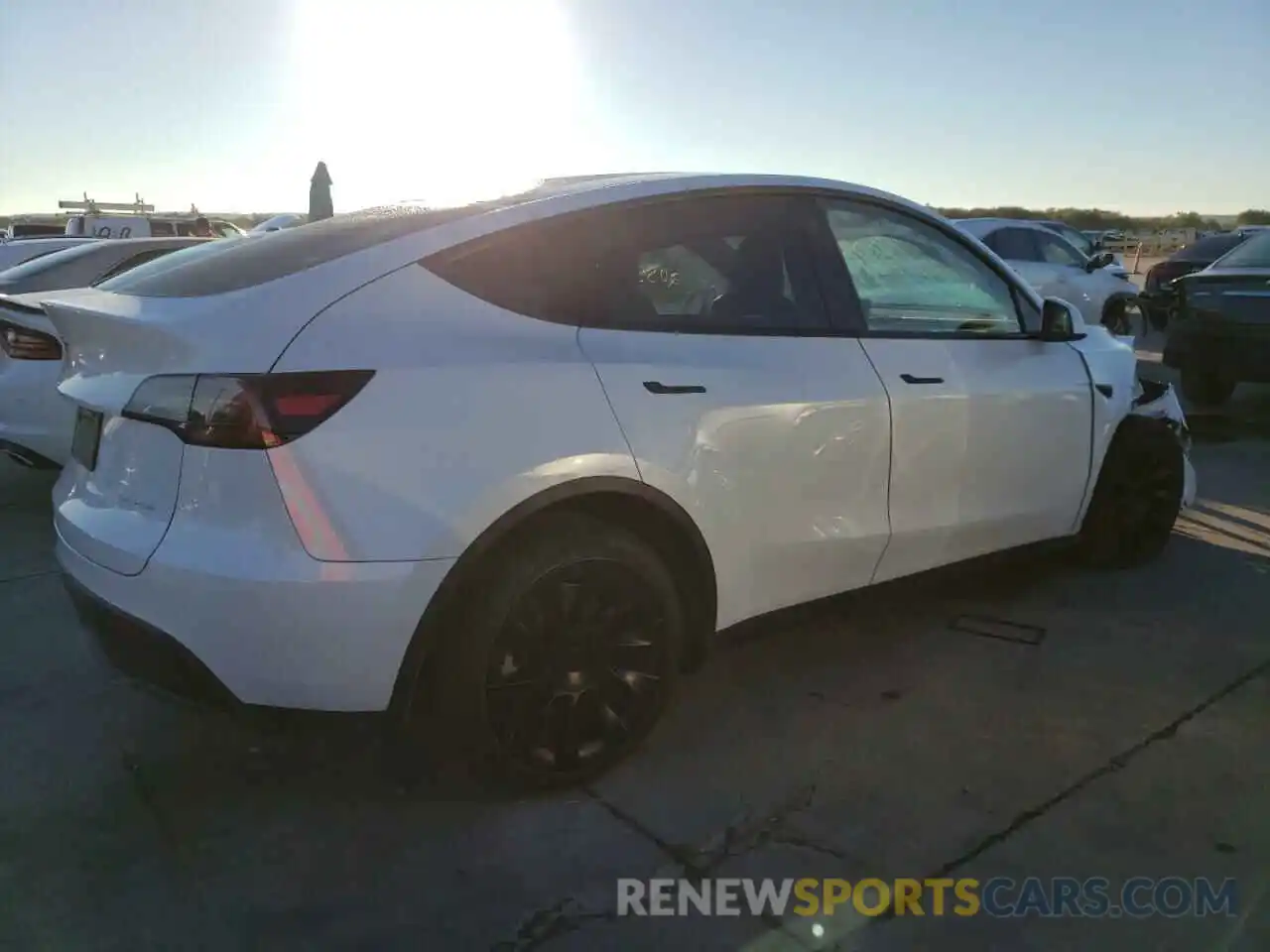 3 Photograph of a damaged car 7SAYGDEE4NF387349 TESLA MODEL Y 2022