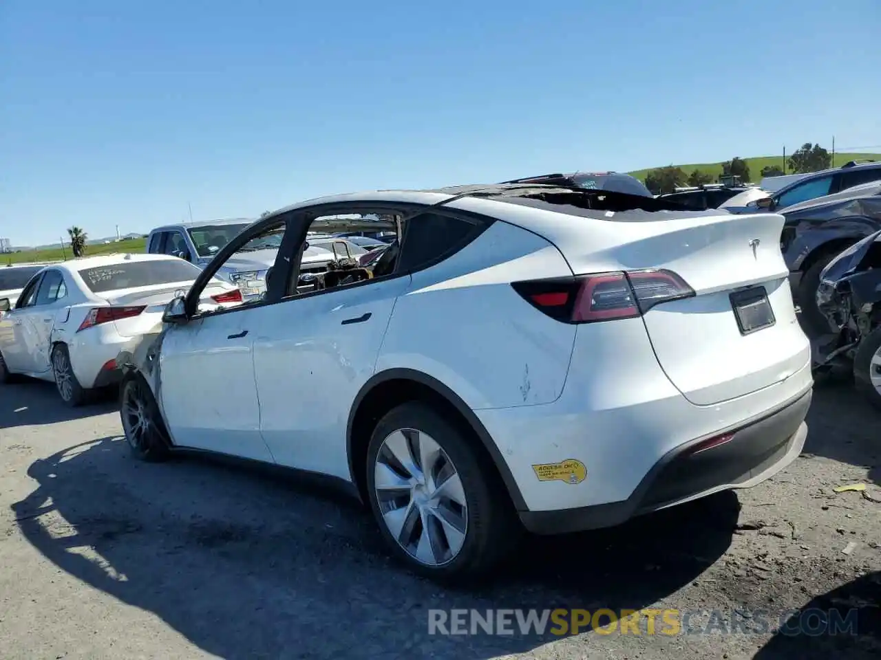 2 Photograph of a damaged car 7SAYGDEE4NF513824 TESLA MODEL Y 2022