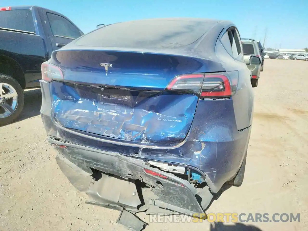 9 Photograph of a damaged car 7SAYGDEE5NF344882 TESLA MODEL Y 2022