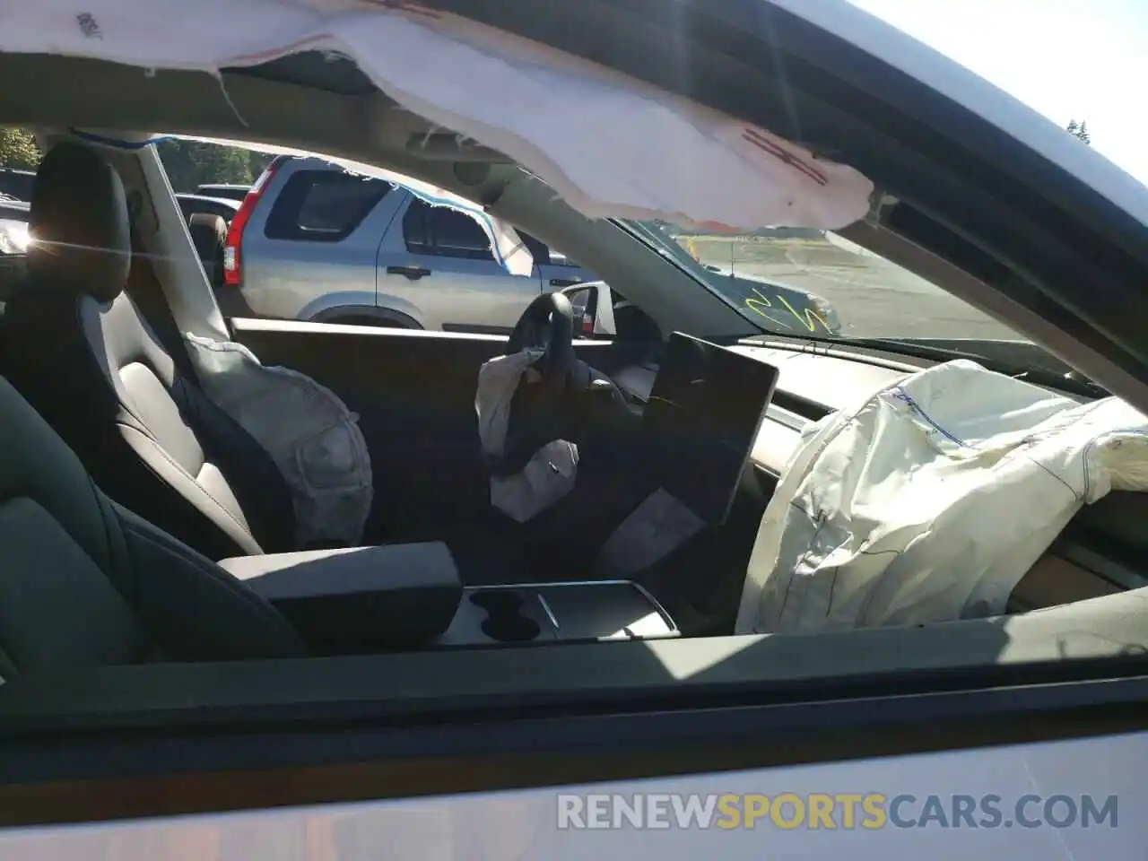 5 Photograph of a damaged car 7SAYGDEE5NF353646 TESLA MODEL Y 2022