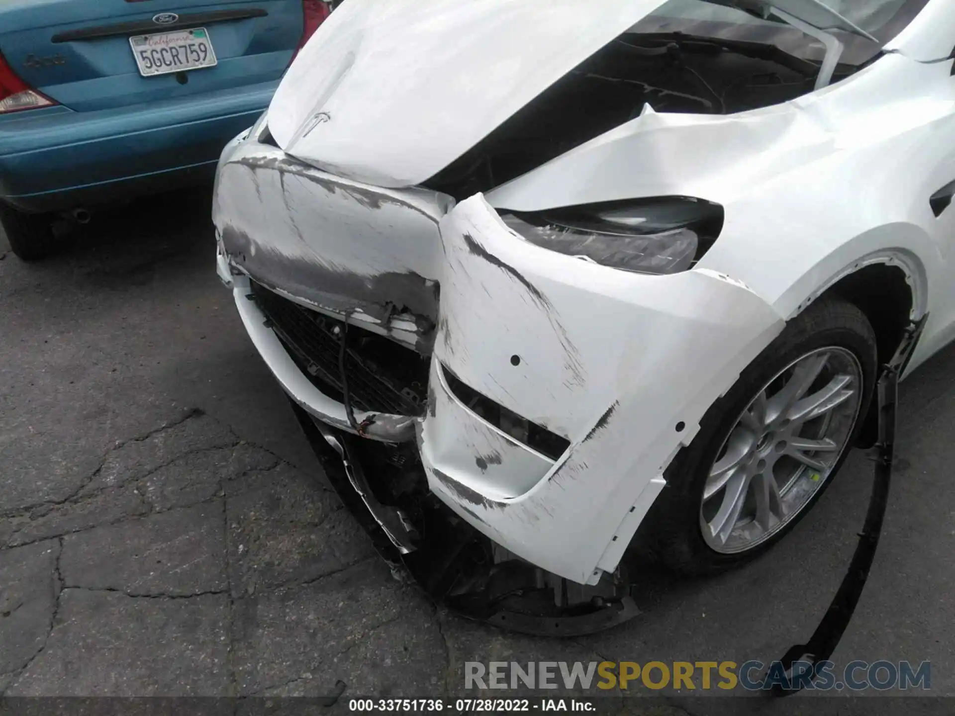 13 Photograph of a damaged car 7SAYGDEE5NF437207 TESLA MODEL Y 2022