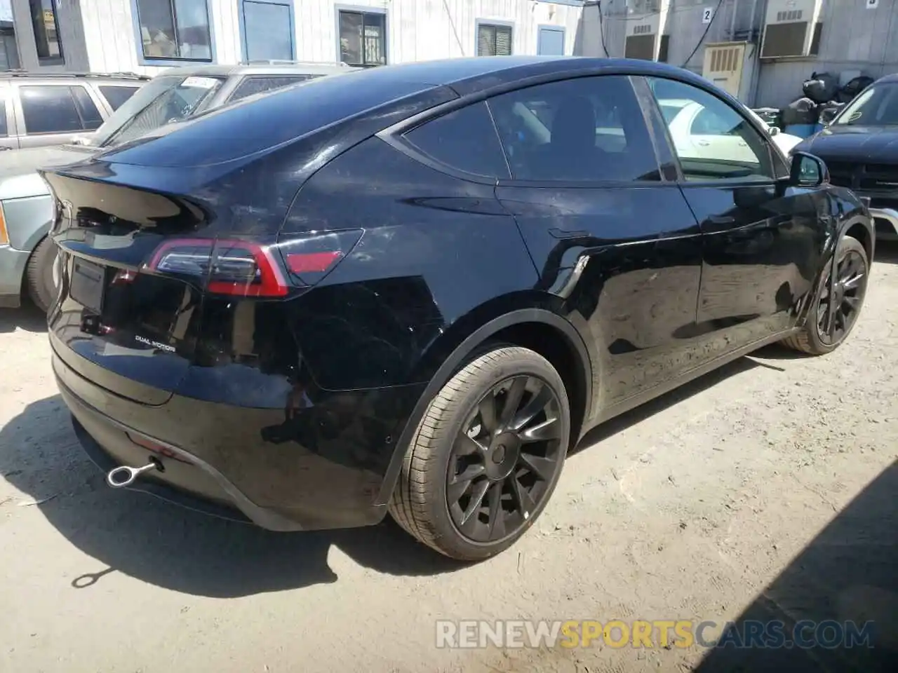 4 Photograph of a damaged car 7SAYGDEE5NF480123 TESLA MODEL Y 2022