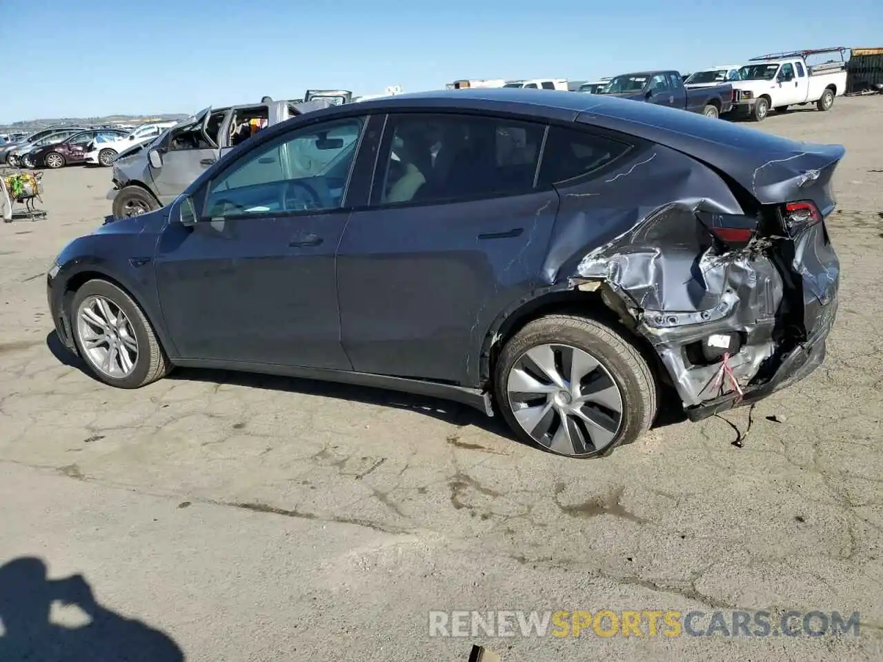 2 Photograph of a damaged car 7SAYGDEE5NF553071 TESLA MODEL Y 2022