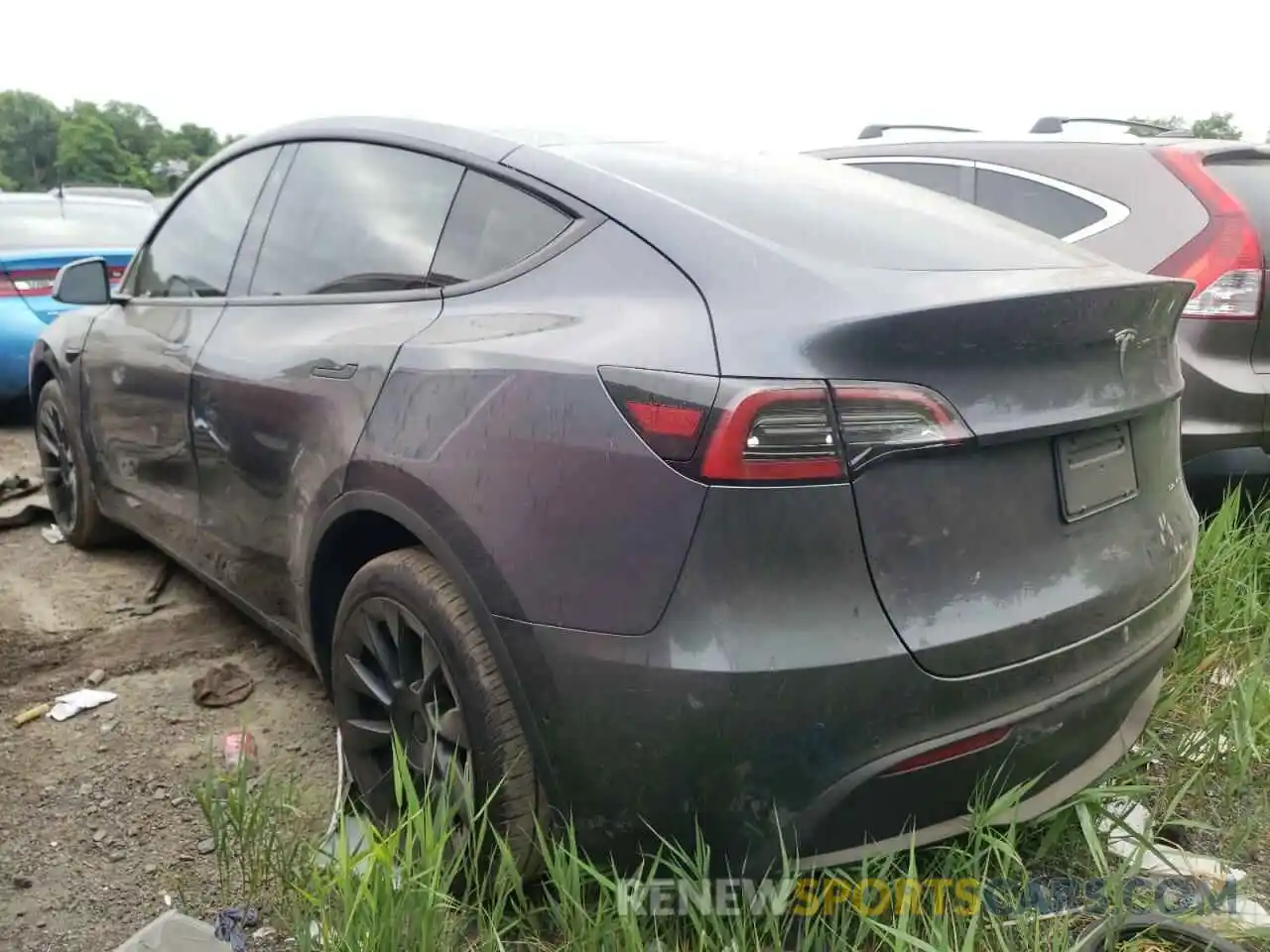 3 Photograph of a damaged car 7SAYGDEE6NF322258 TESLA MODEL Y 2022