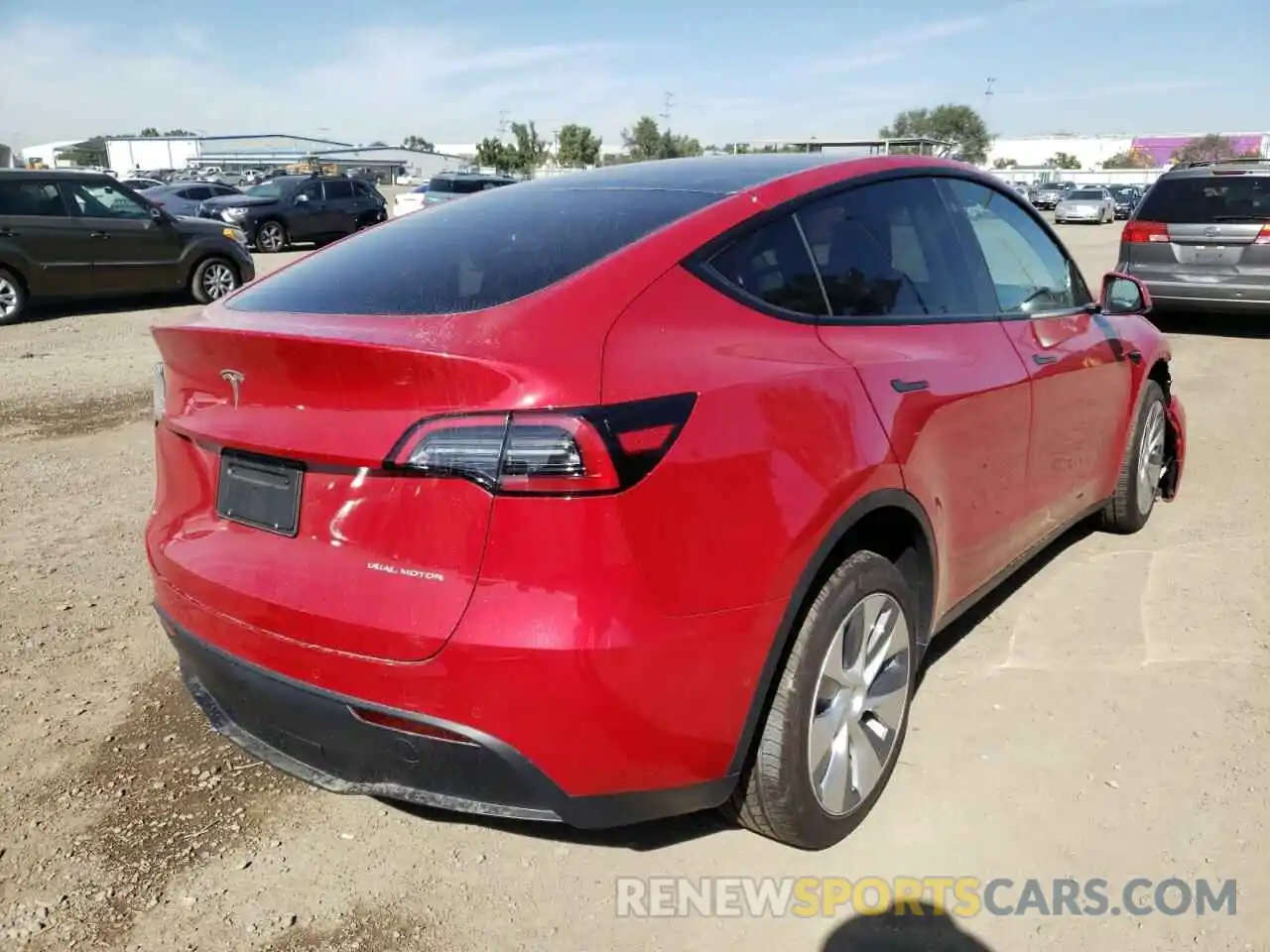 4 Photograph of a damaged car 7SAYGDEE6NF356684 TESLA MODEL Y 2022