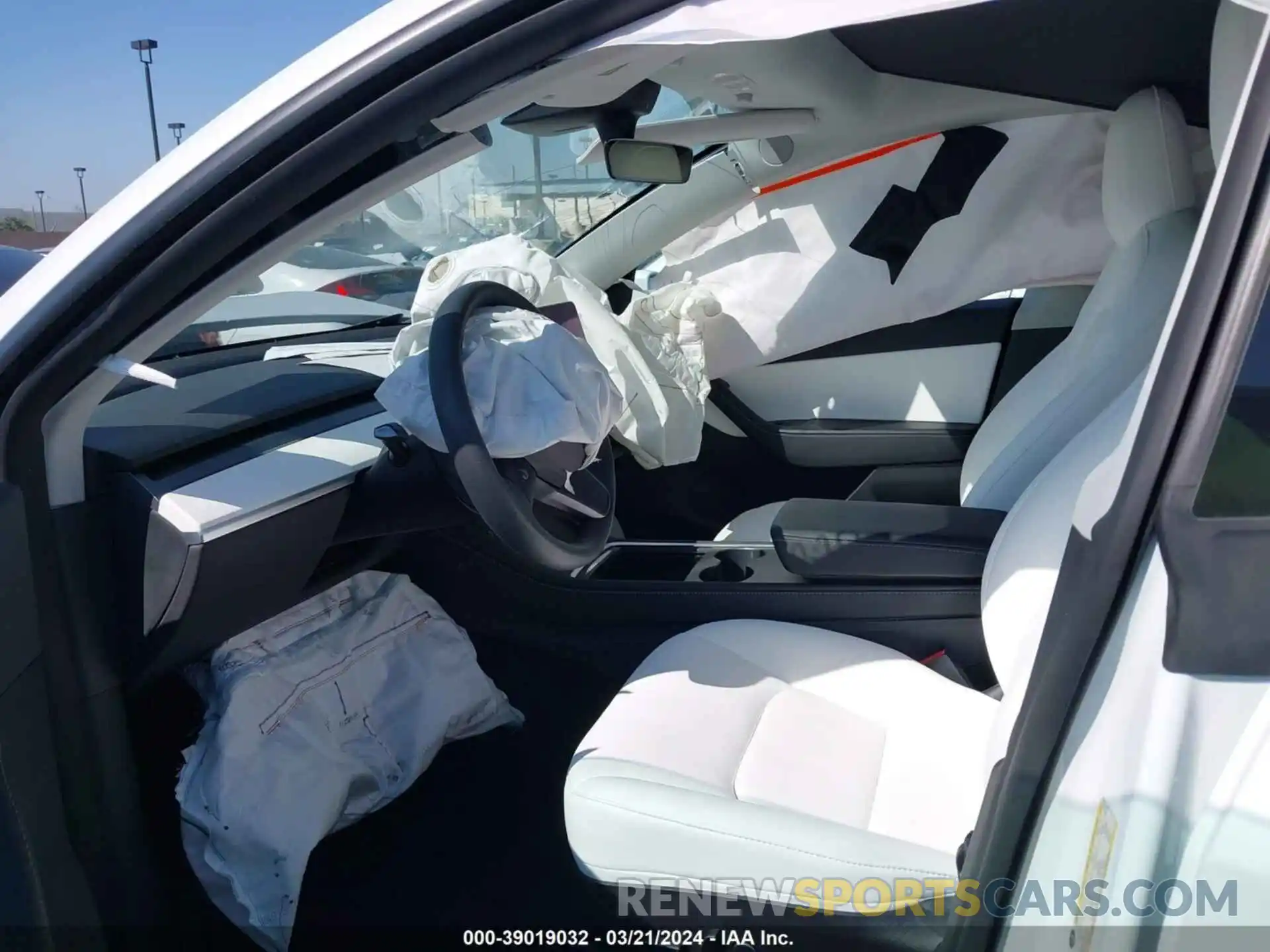 5 Photograph of a damaged car 7SAYGDEE6NF413675 TESLA MODEL Y 2022