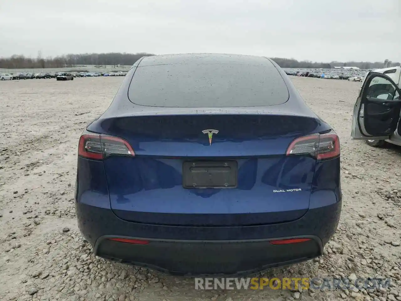 6 Photograph of a damaged car 7SAYGDEE7NF314962 TESLA MODEL Y 2022