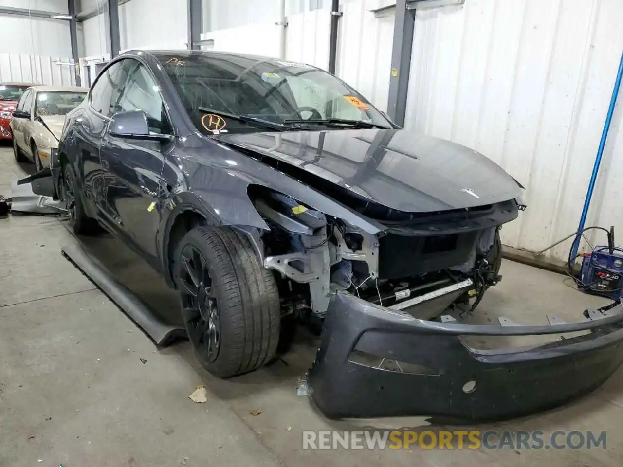 1 Photograph of a damaged car 7SAYGDEE7NF387362 TESLA MODEL Y 2022