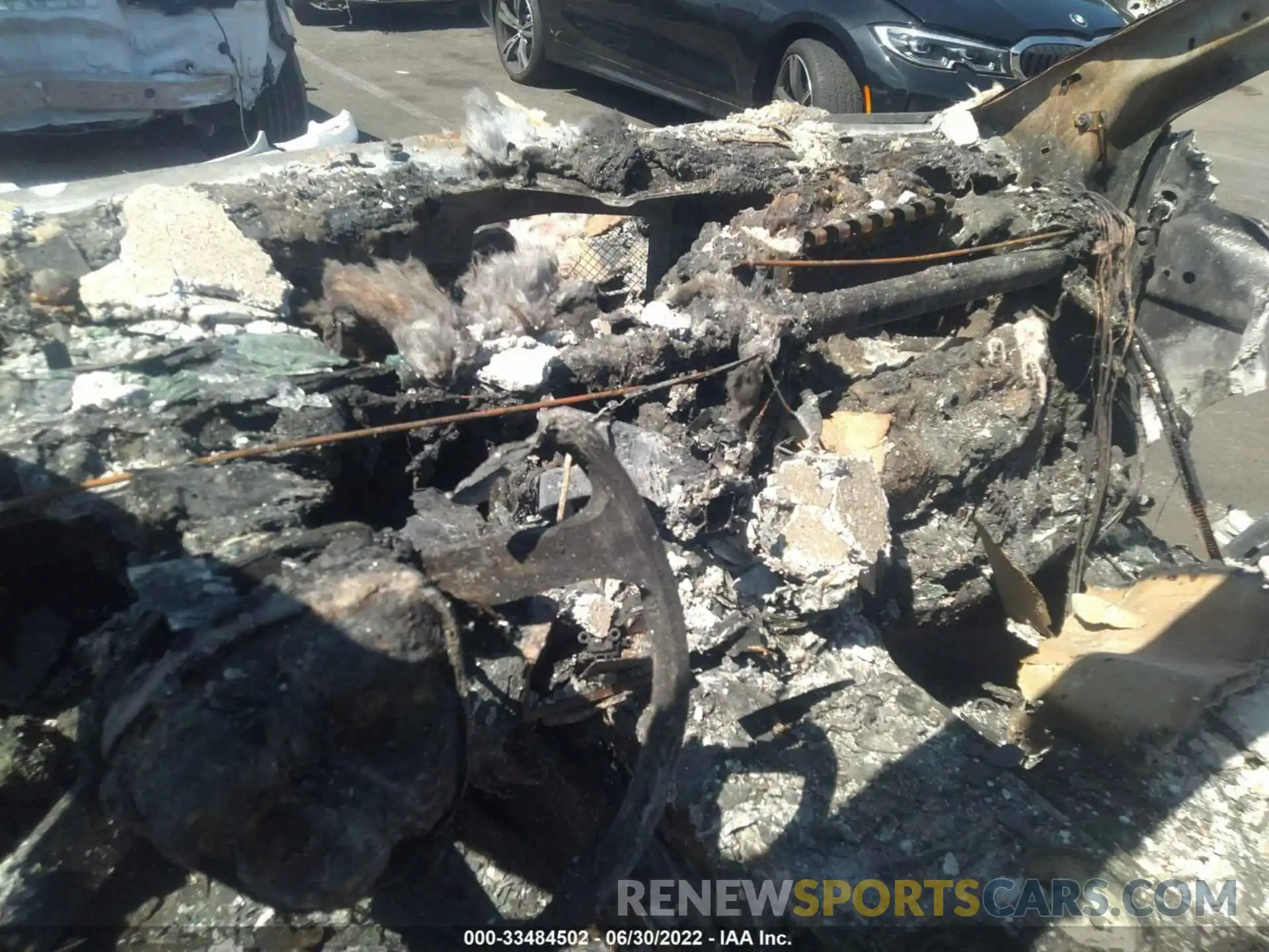 7 Photograph of a damaged car 7SAYGDEE7NF440481 TESLA MODEL Y 2022