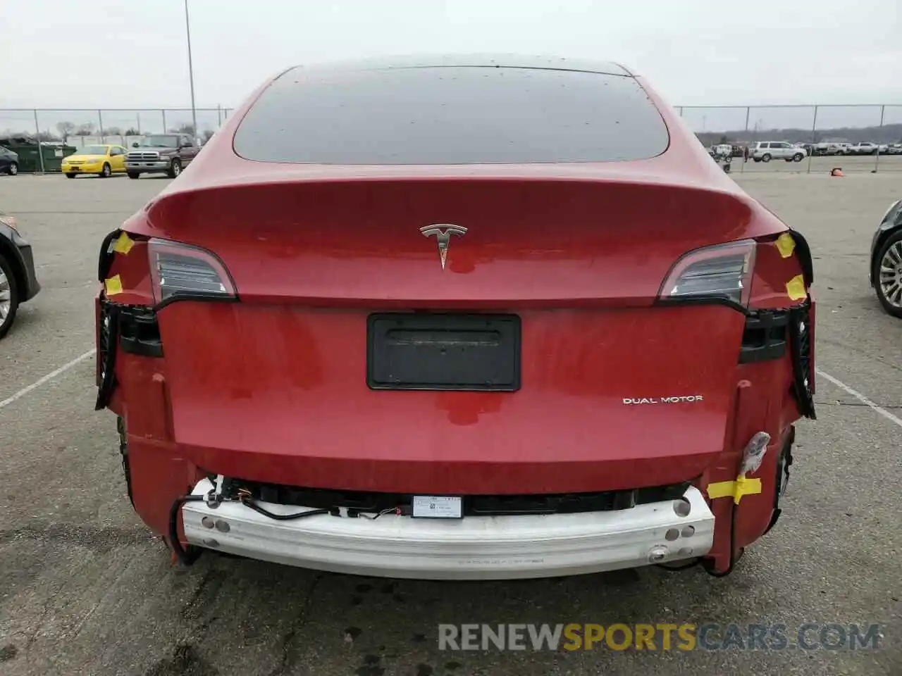 6 Photograph of a damaged car 7SAYGDEE8NA014893 TESLA MODEL Y 2022