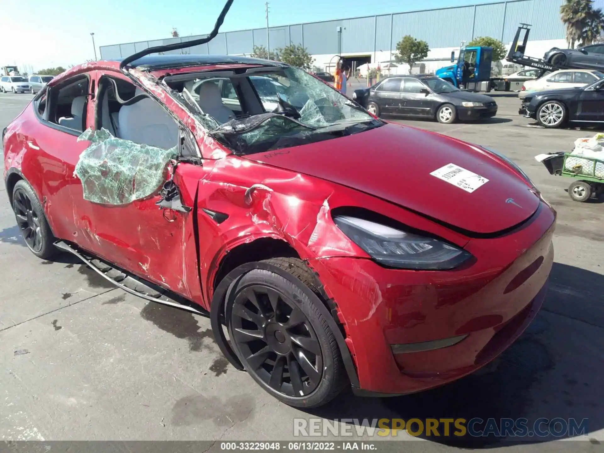 1 Photograph of a damaged car 7SAYGDEE8NF418909 TESLA MODEL Y 2022