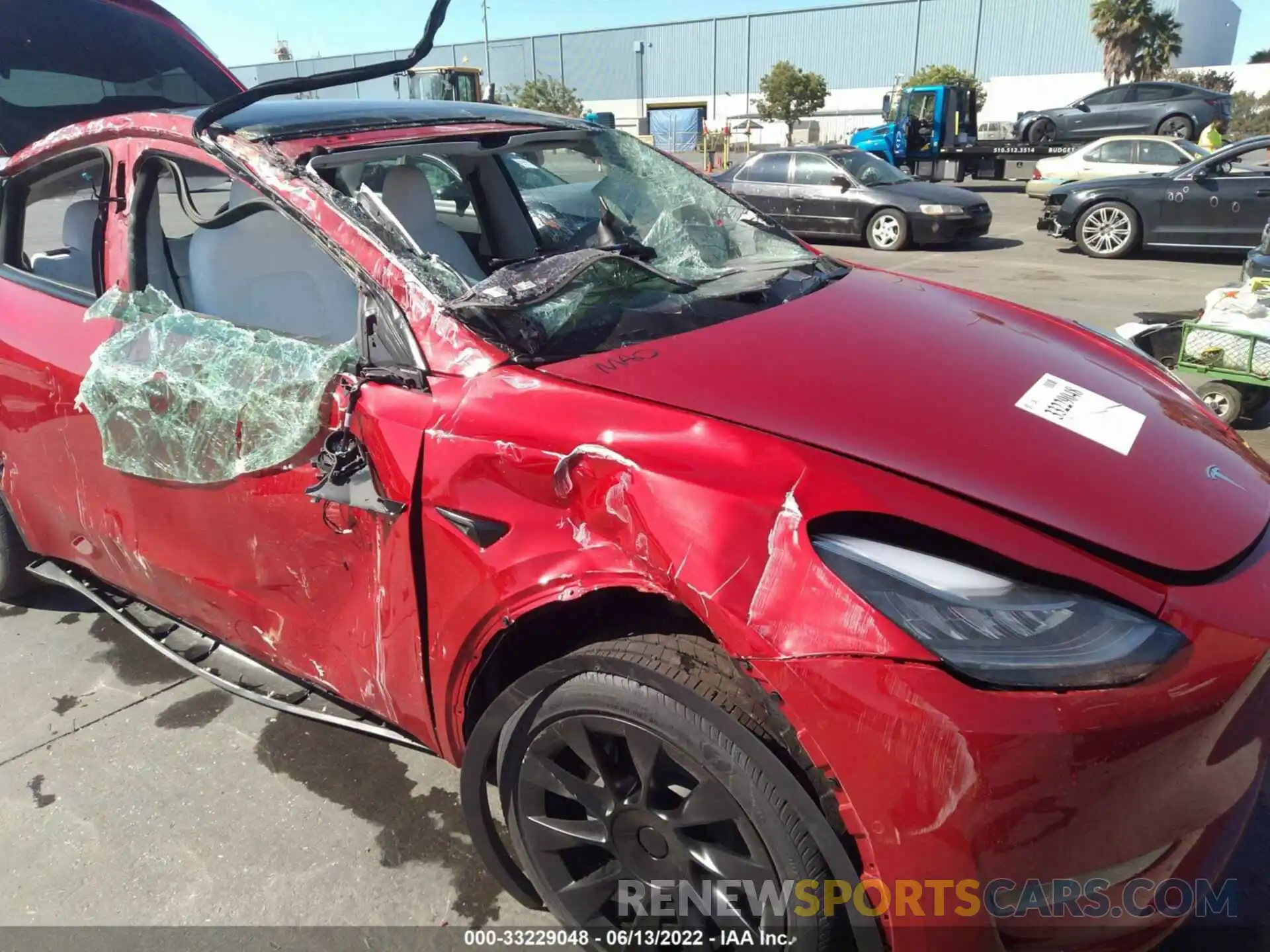 6 Photograph of a damaged car 7SAYGDEE8NF418909 TESLA MODEL Y 2022