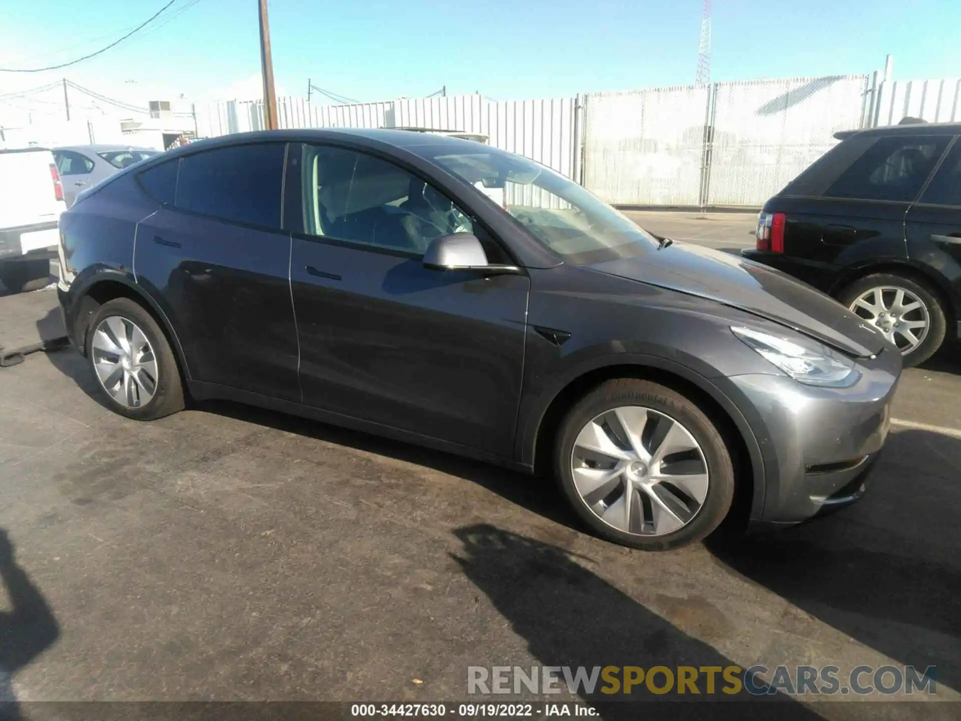 1 Photograph of a damaged car 7SAYGDEE8NF438237 TESLA MODEL Y 2022