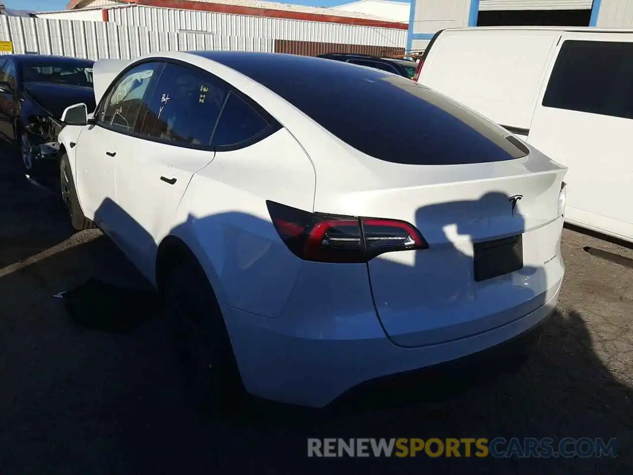 3 Photograph of a damaged car 7SAYGDEE8NF480553 TESLA MODEL Y 2022