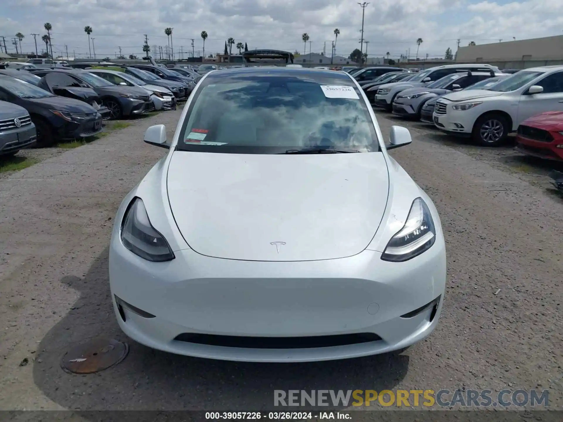 13 Photograph of a damaged car 7SAYGDEE8NF576604 TESLA MODEL Y 2022