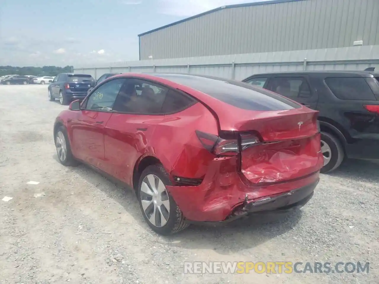 3 Photograph of a damaged car 7SAYGDEE9NF329060 TESLA MODEL Y 2022