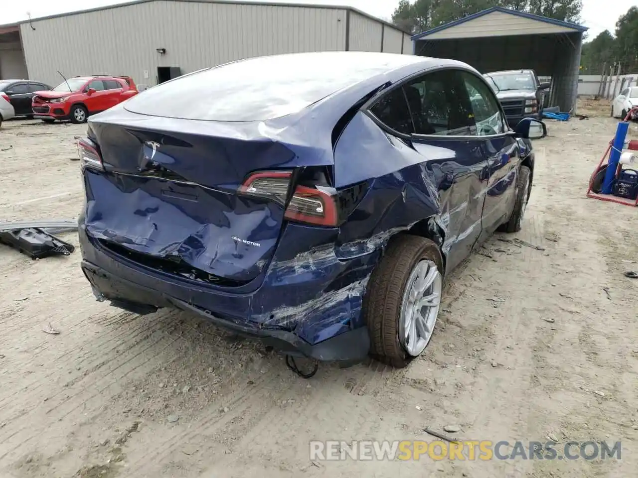 4 Photograph of a damaged car 7SAYGDEE9NF357330 TESLA MODEL Y 2022