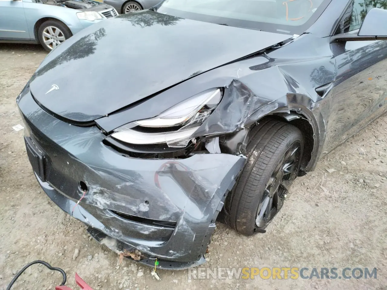 9 Photograph of a damaged car 7SAYGDEE9NF386357 TESLA MODEL Y 2022