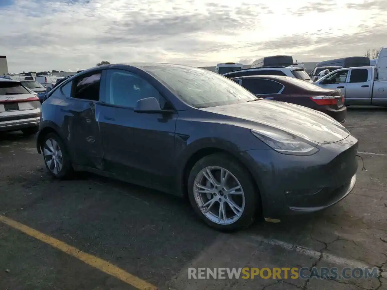 4 Фотография поврежденного автомобиля 7SAYGDEE9NF424668 TESLA MODEL Y 2022