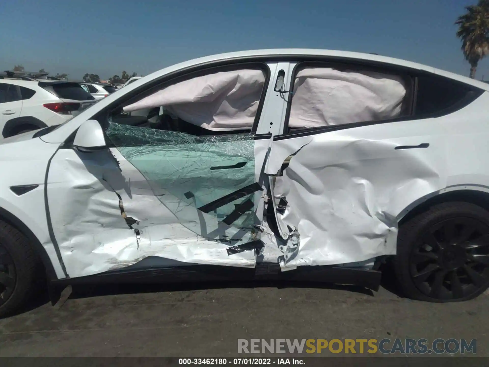 6 Photograph of a damaged car 7SAYGDEE9NF444225 TESLA MODEL Y 2022