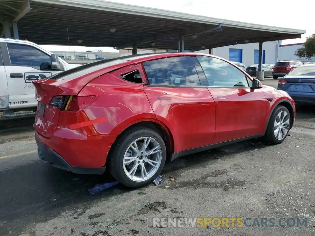 3 Photograph of a damaged car 7SAYGDEE9NF520414 TESLA MODEL Y 2022